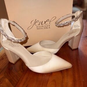 Badgley Mischka Jewel Satin Cream Heels